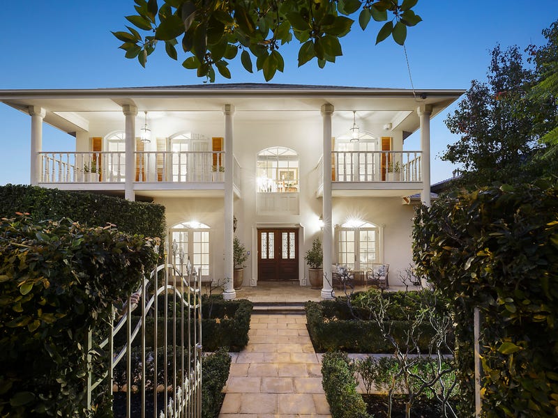 22 Hawthorn Glen, Hawthorn, Vic 3122 Property Details