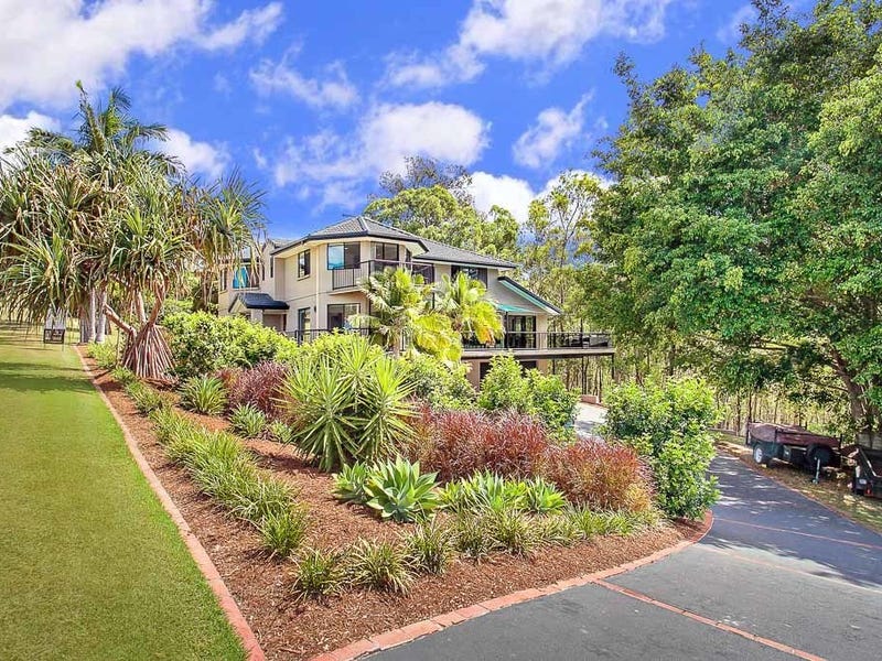 105 Strawberry Road, Mudgeeraba, Qld 4213 Property Details