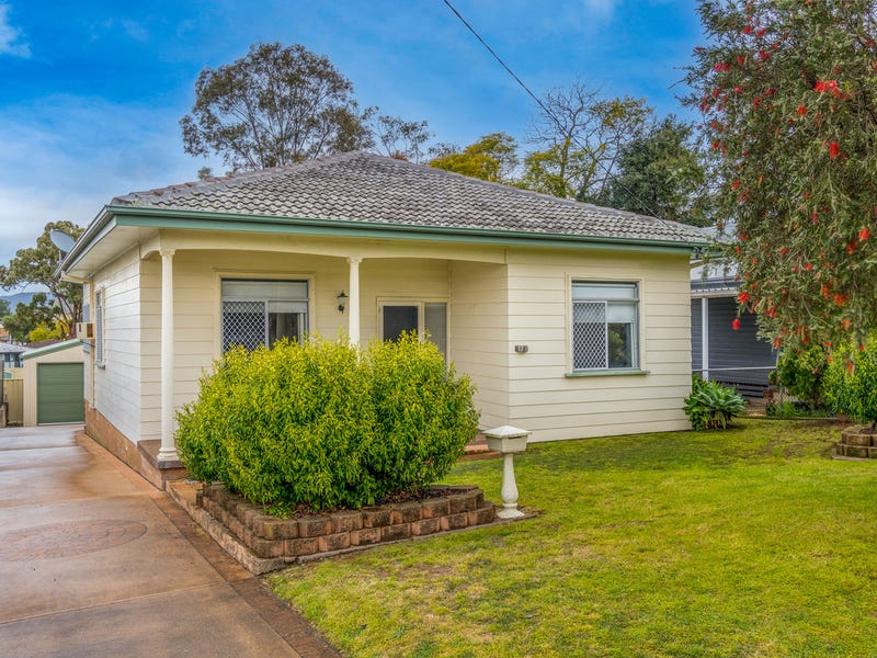 17 Mills Crescent, Cessnock, NSW 2325 Property Details