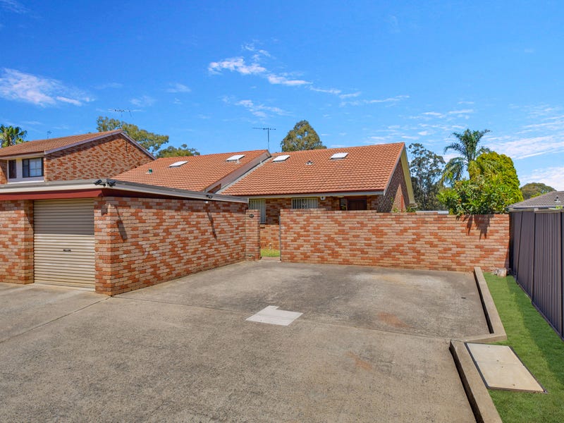 2/35 Belmont Road, Glenfield, NSW 2167 Property Details