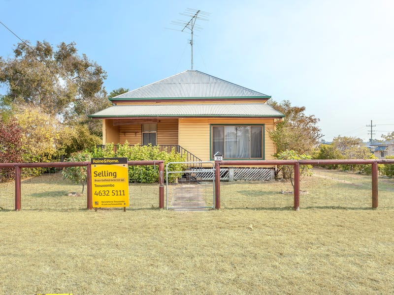 24 Station Street, Helidon, Qld 4344 Property Details