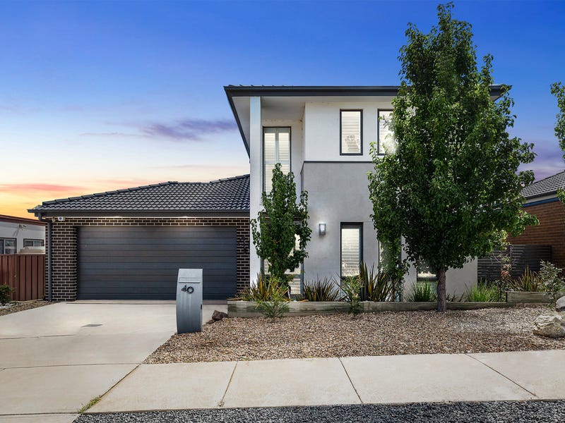 40 Woodberry Avenue, Coombs, ACT 2611