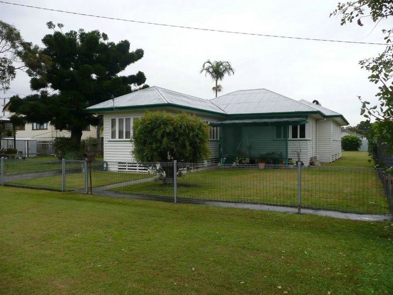 15 Henderson Road, Deagon, Qld 4017 Property Details