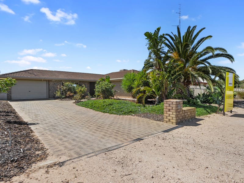 Real Estate & Property for Auction in Moonta Bay, SA 5558 (+1 location