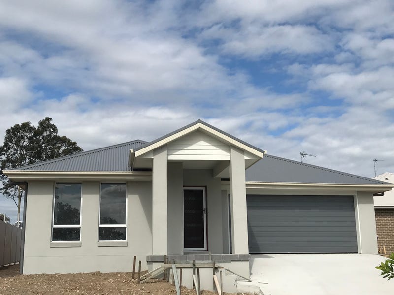 16 Enright Drive North Rothbury Nsw 2335