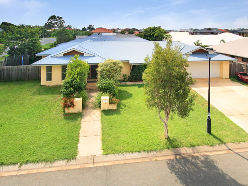 2 Manning Esplanade, Thornlands, Qld 4164 Property Details