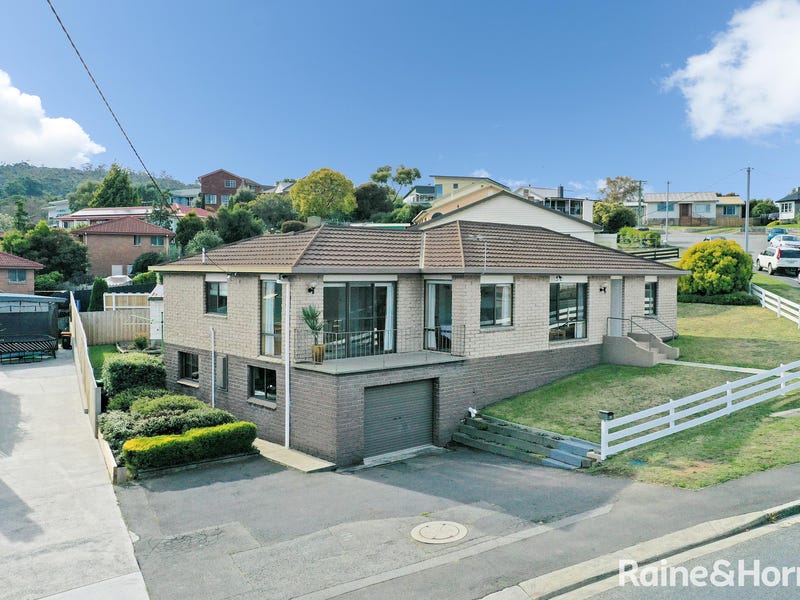 31 Riawena Road, Montagu Bay, TAS 7018