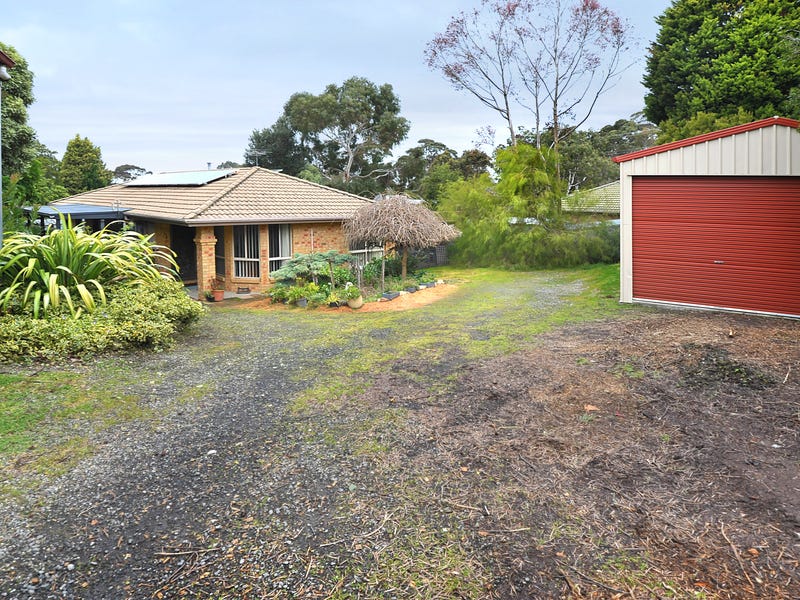 13 Loren Close Ballarat North Vic 3350