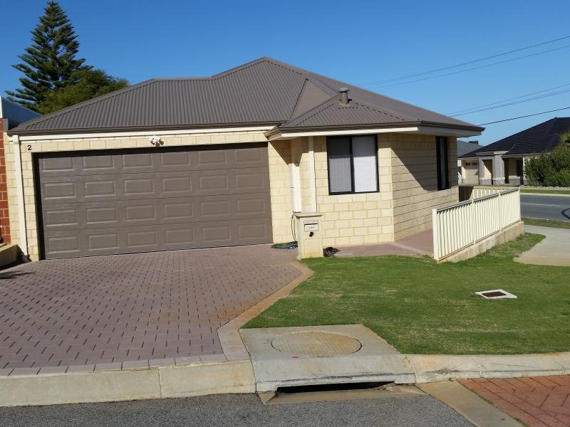 2 Close, Munster, WA 6166 Property Details