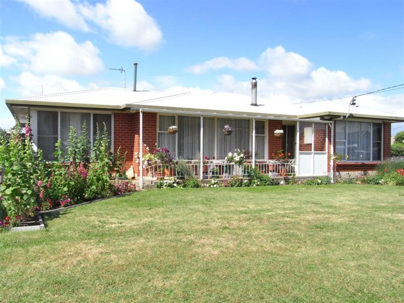 5 Helen Street, West Ulverstone, TAS 7315