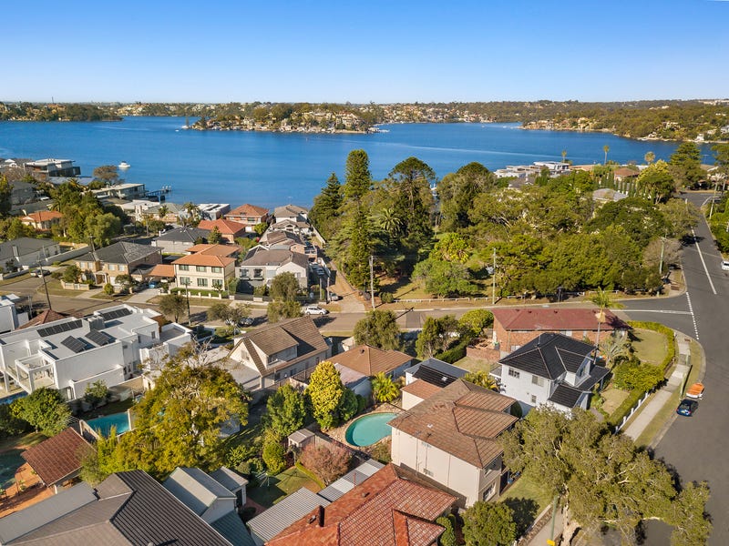 284 Connells Point Road, Connells Point, NSW 2221 Property Details