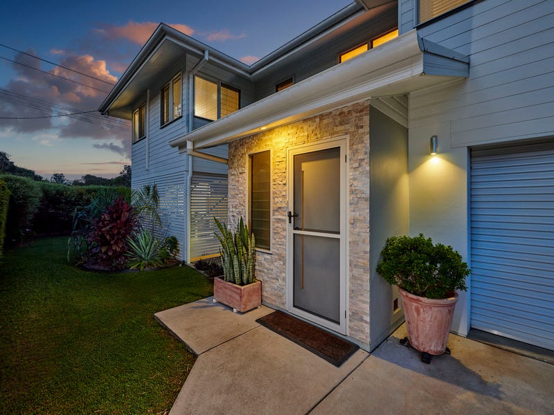 14 Strand Avenue, New Brighton, NSW 2483