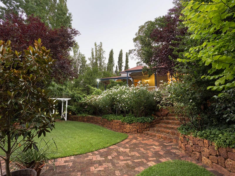 5 Loaring Road, Bickley, WA 6076 Property Details