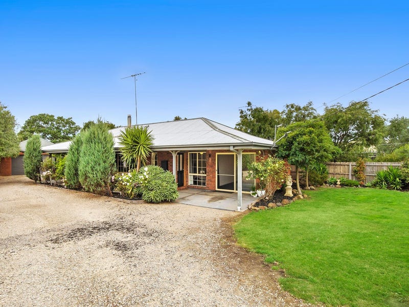 11 The Broadway, Moriac, Vic 3240 Property Details