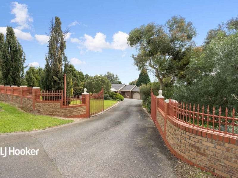 132 Green Valley Drive, Greenwith, SA 5125 Property Details