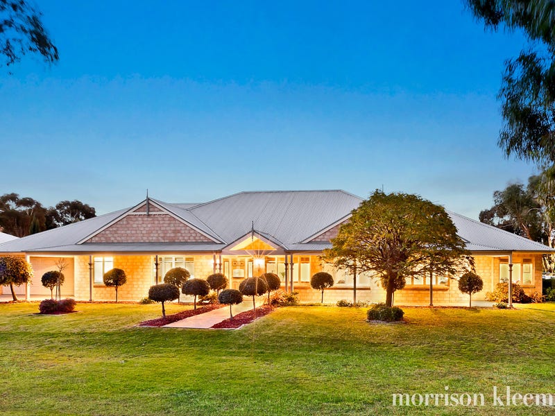 5 Rural Place, Doreen, VIC 3754