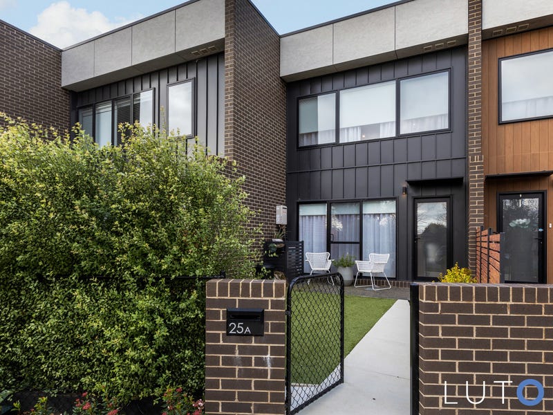 25A Negus Crescent, Watson, ACT 2602 Property Details