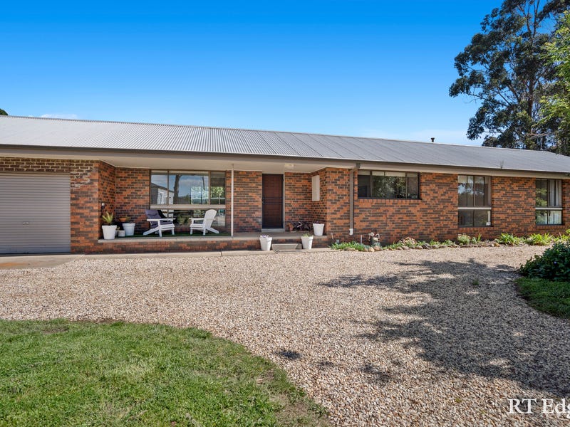 81 Willowbank Road, Gisborne, VIC 3437