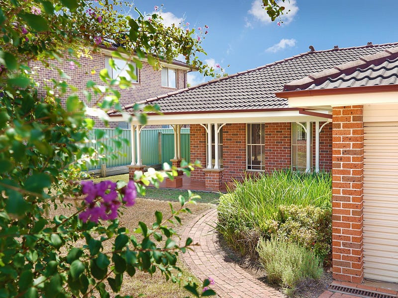 15 Banjo Paterson Close, Glenmore Park, NSW 2745
