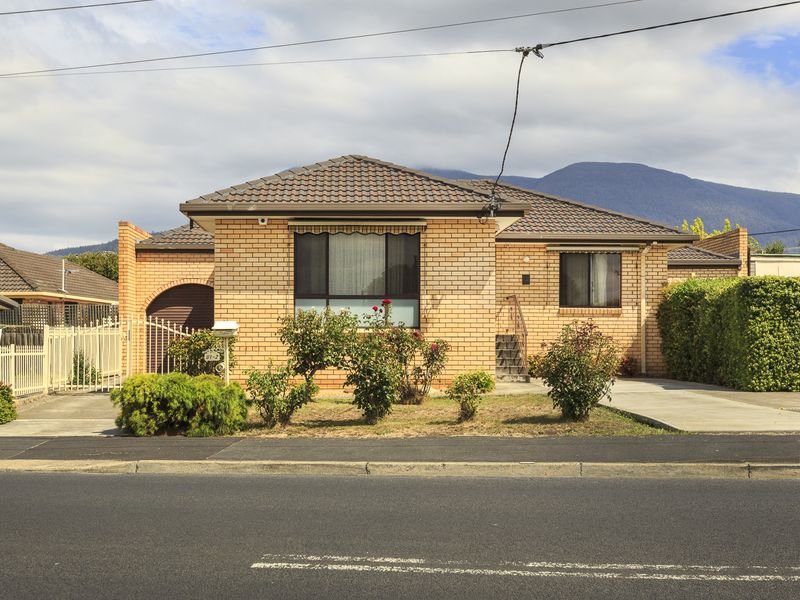 1/2 Pitcairn Street, Glenorchy, TAS 7010