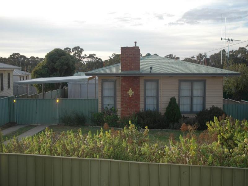 33 Spring Street, Maryborough, VIC 3465