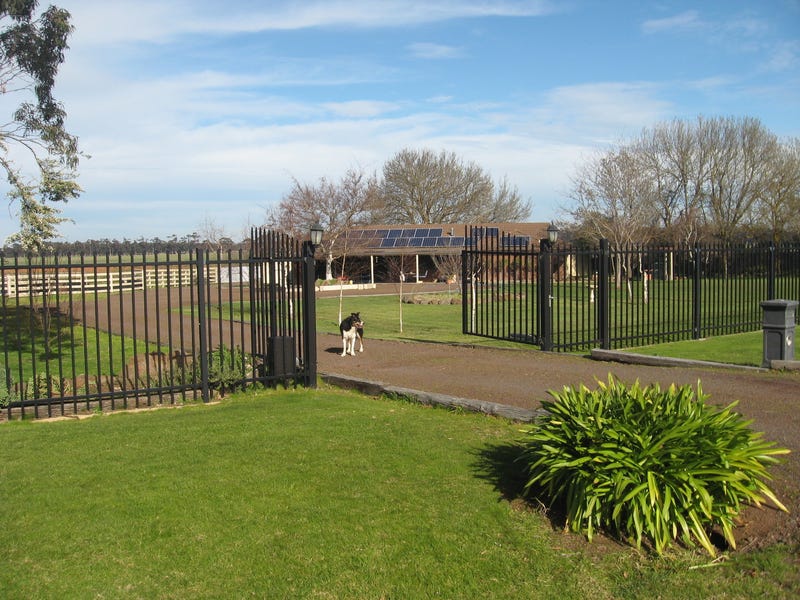 14 Camperdownlismore Road, Lismore, VIC 3324