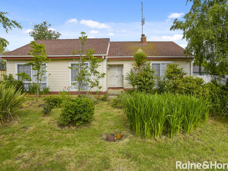 13 Powlett Street, Vic 3444 Property Details