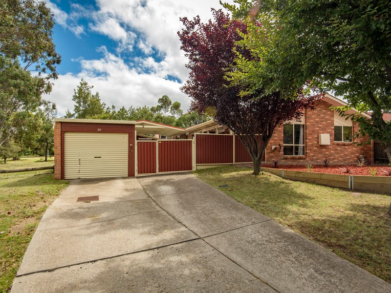 30 Abercrombie Circuit, Banks, ACT 2906 Property Details