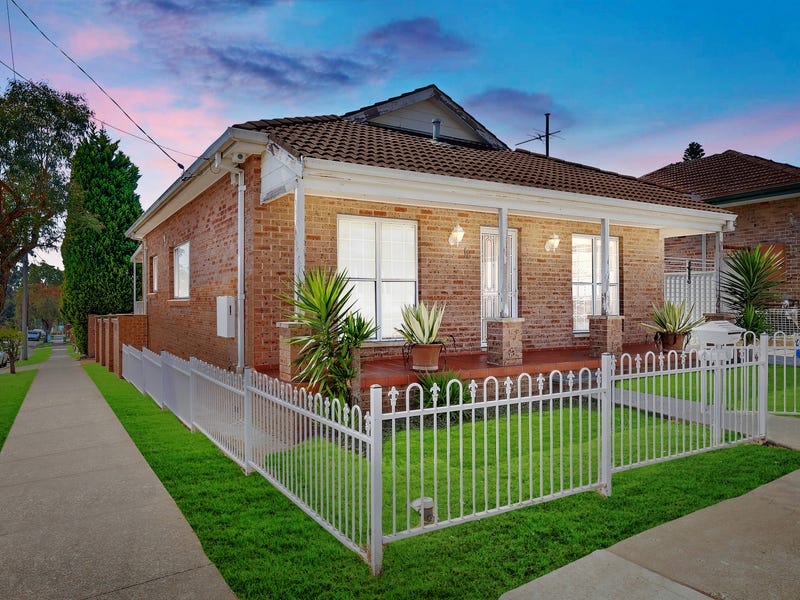 18 Ellerslie Road, Bexley, NSW 2207 Property Details