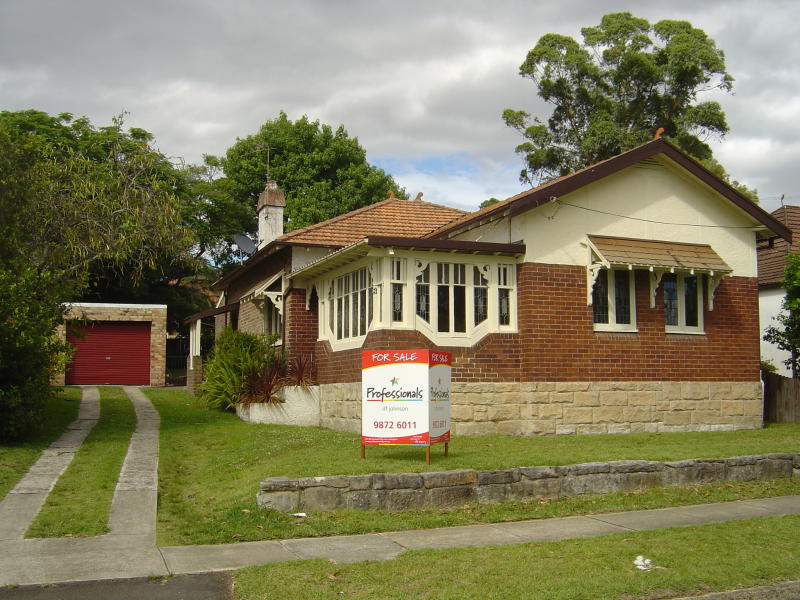 8 Buffalo Road, Gladesville, NSW 2111 Property Details