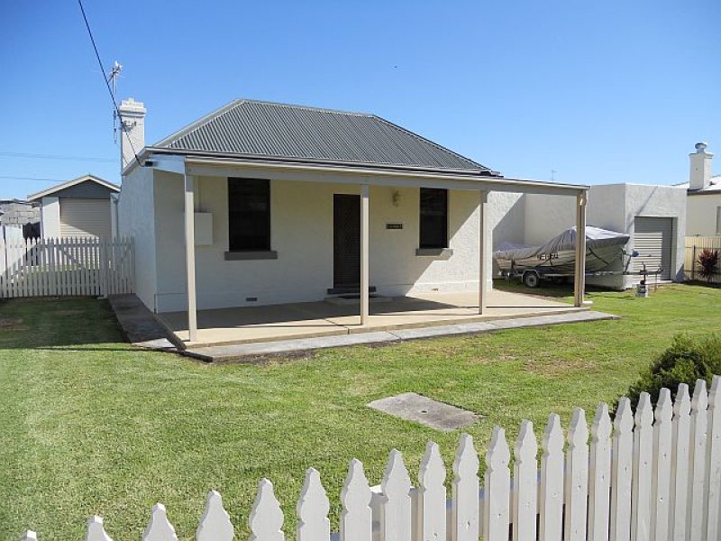 24 Milstead Street, Port Macdonnell, SA 5291