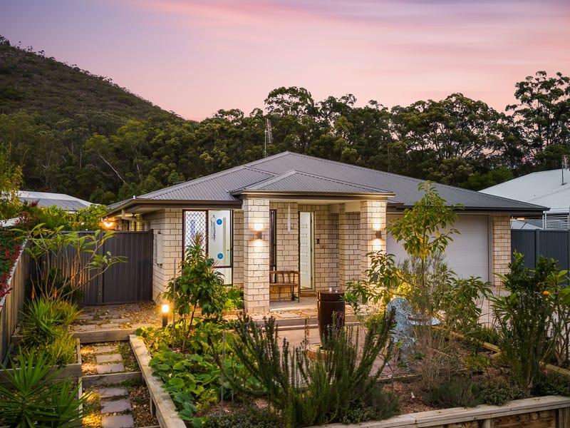 90 Carnarvon Drive, Beerwah, Qld 4519 House for Sale