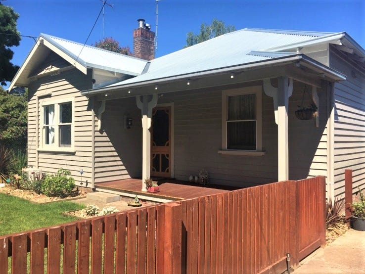 11 Mclaughlin Street, Colac, VIC 3250