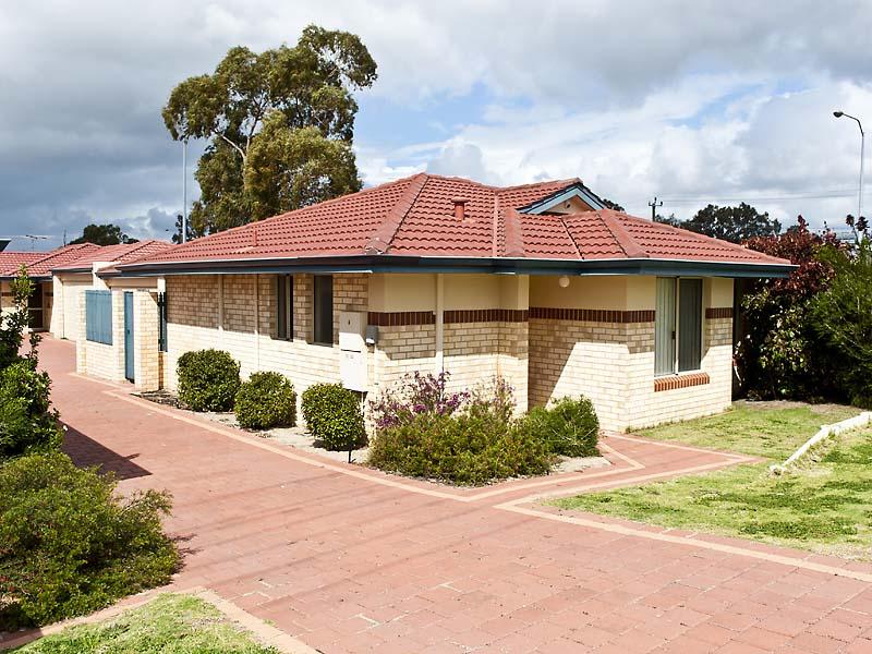 4/5 Whitfield Street, Bassendean, WA 6054 Property Details