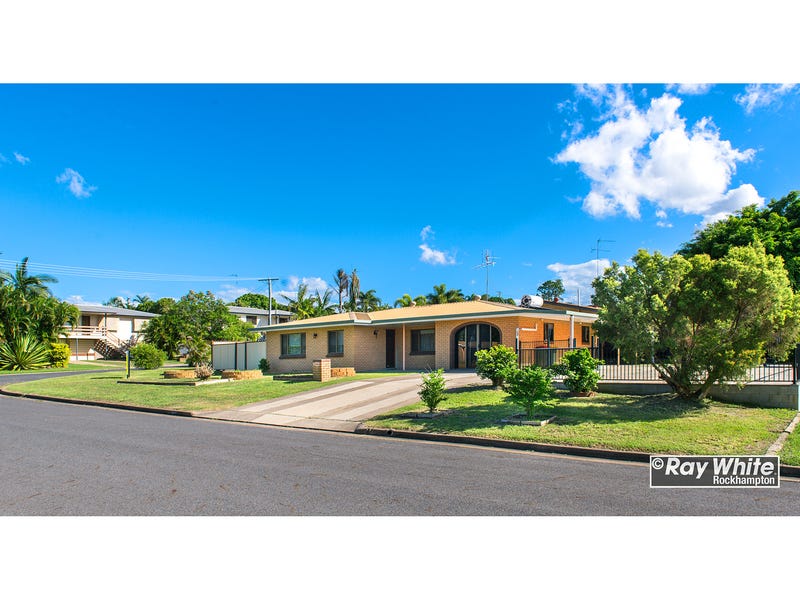 1 Lambourne Avenue, Norman Gardens, QLD 4701