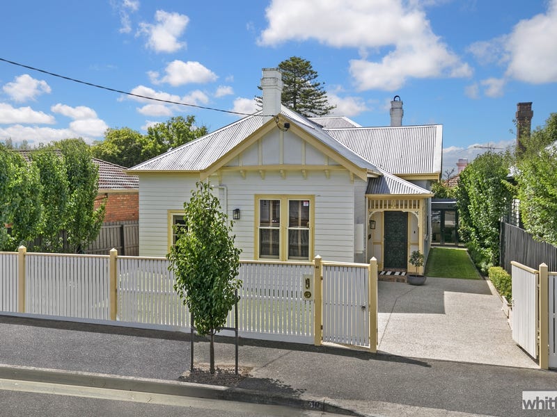 40 Roebuck Street, Newtown, VIC 3220