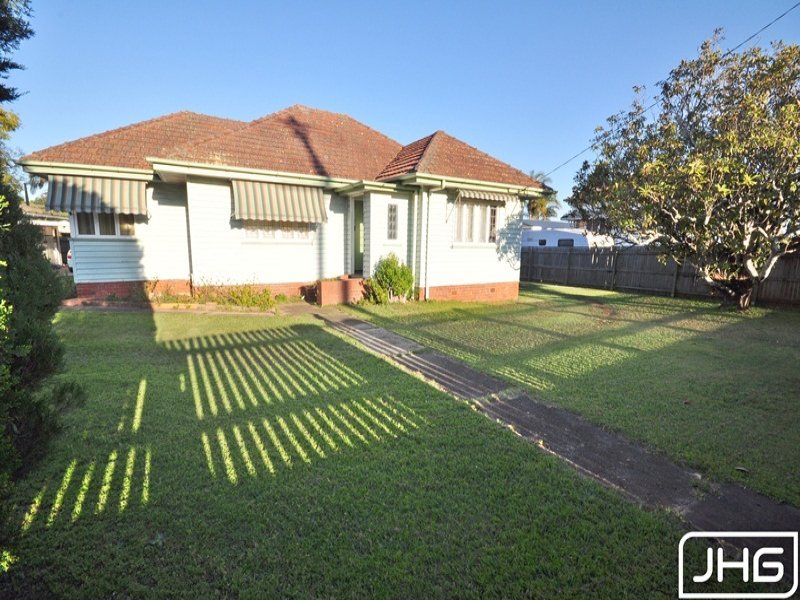 1227 Anzac Avenue, Kallangur, Qld 4503 Property Details