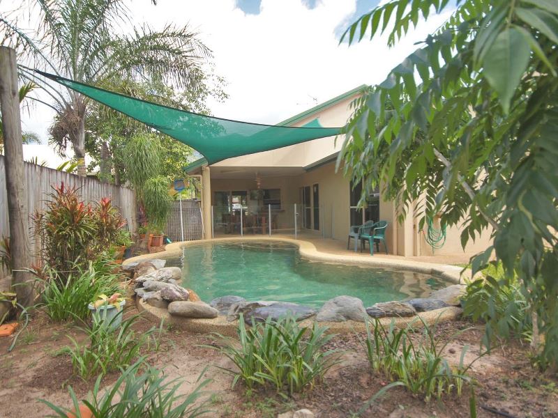 7 Caneland Court, Redlynch, QLD 4870