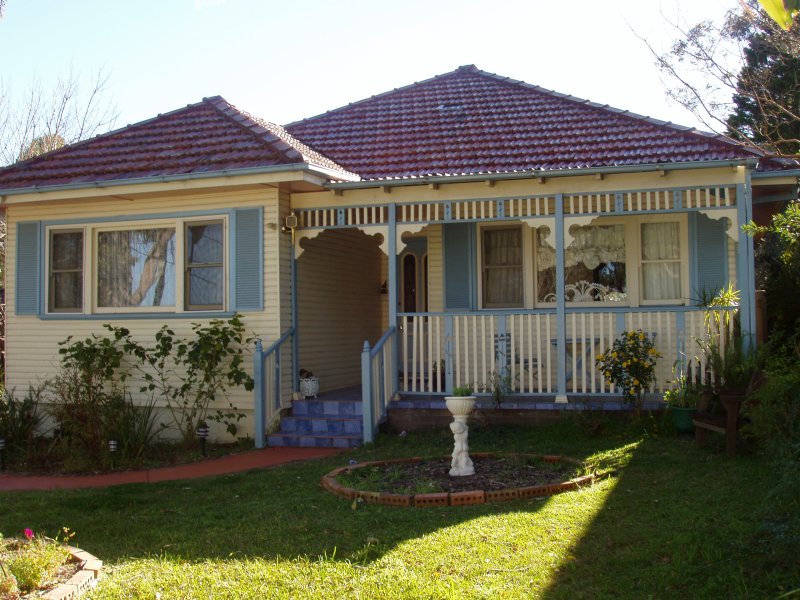 91 Burns Road, Springwood, NSW 2777