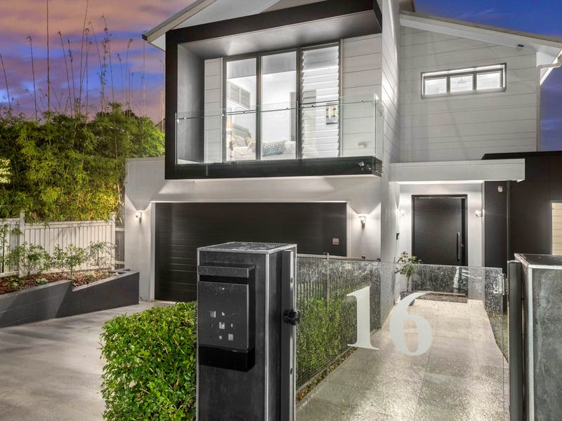 16 Sefton Road, Clayfield, QLD 4011