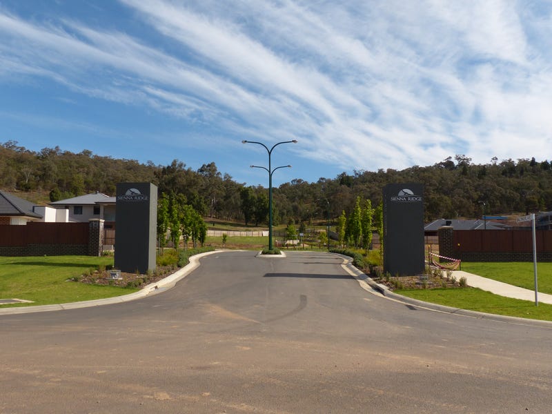 24 Baltimore Avenue, Hamilton Valley, NSW 2641