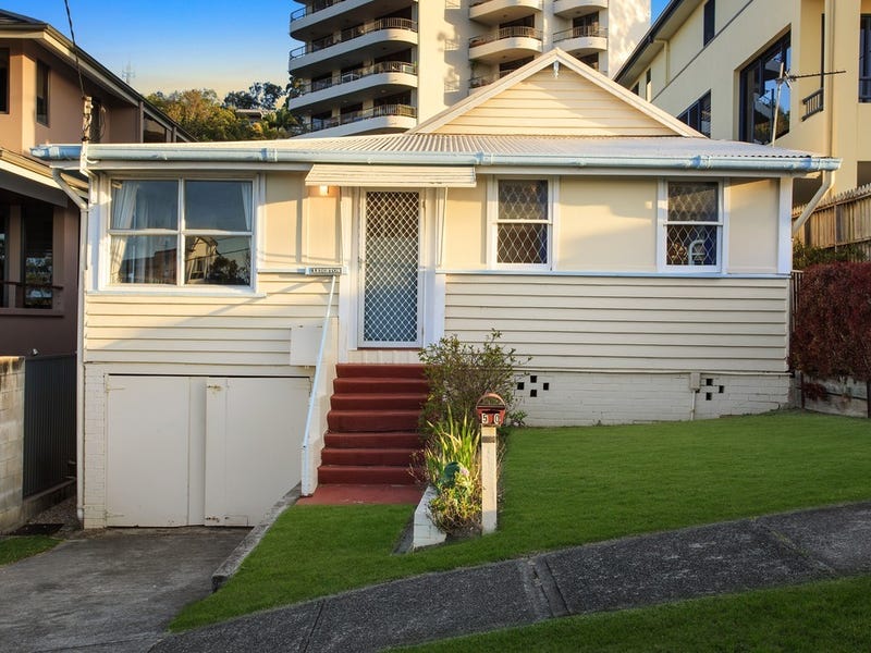 Houses for Sale in Burleigh Heads, QLD 4220