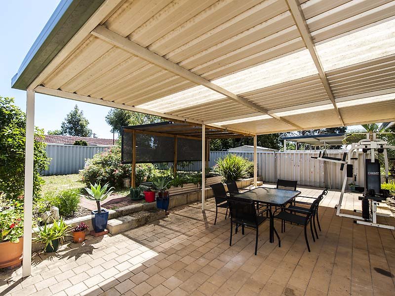 63 Amberton Avenue, Girrawheen, WA 6064 - Property Details