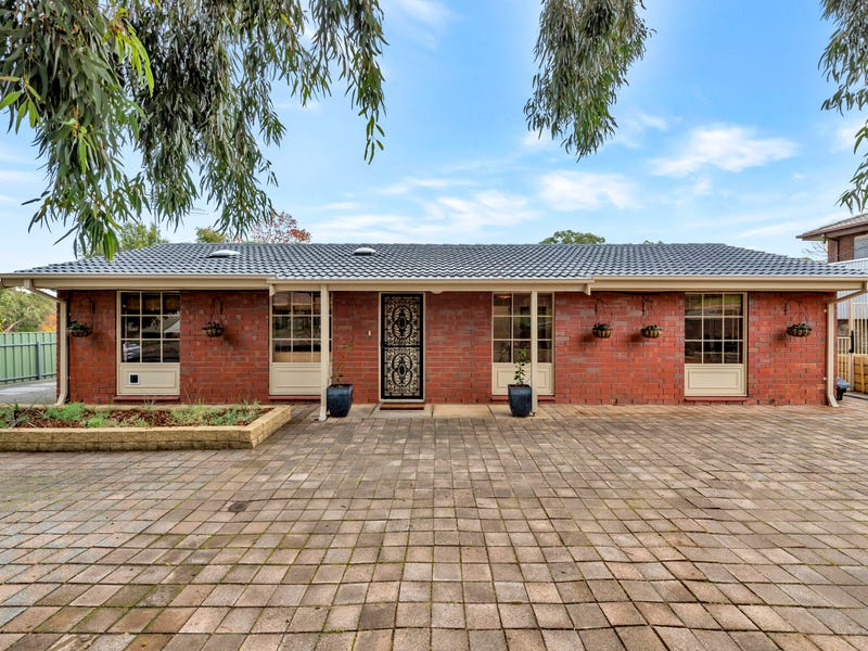 16 Lyn Street, Aberfoyle Park, SA 5159