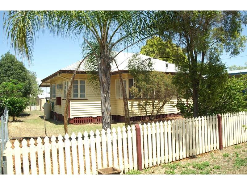 93 Bell Street, Biloela, Qld 4715 Property Details