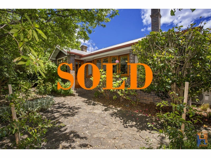 220 Markham Street, Armidale, NSW 2350 Property Details