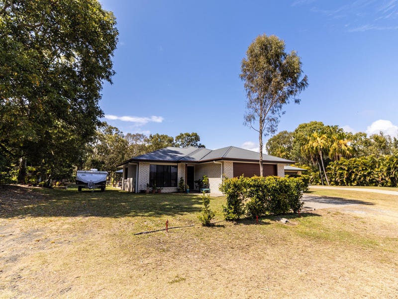 20 Palm View Drive, Moore Park Beach, QLD 4670