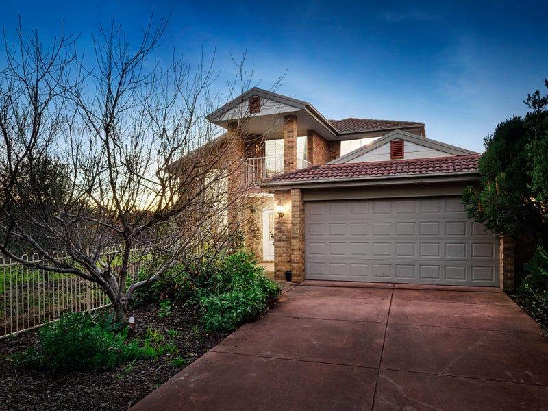 10 Palm Court, Lysterfield, Vic 3156 Property Details