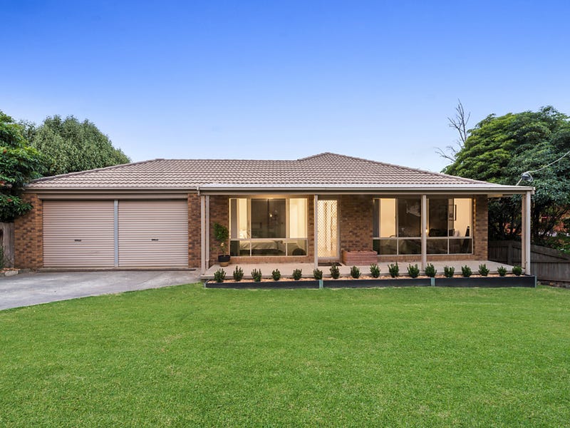 32 Scenic Road, Highton, Vic 3216 Property Details