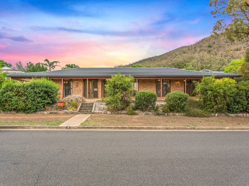 12 Prentice Avenue, Tamworth, NSW 2340 Property Details